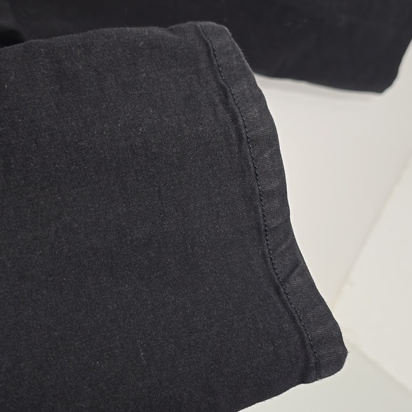 {Relativity} Missy 5 Pocket Skinny Jeans - Black - Size 12 - Picture 11 of 11